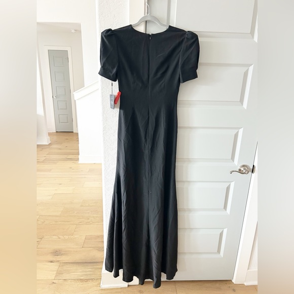 NWT Mac Duggal 2630 Puff Sleeve Cutout Column Gown - Picture 4 of 8